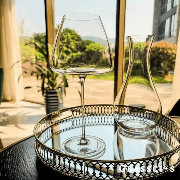 magette Ultra-Thin Flat Bottom Crystal Wine Glasses – Set of 4 - Image 4