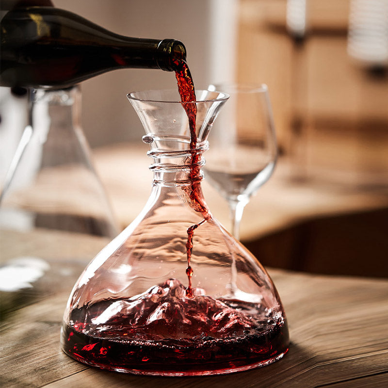 magette Iceberg Wine Decanter – Unique Sculptural Glass Carafe