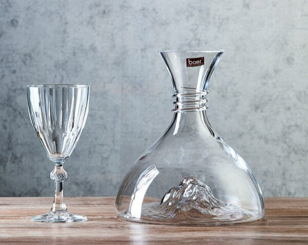 magette Iceberg Wine Decanter – Unique Sculptural Glass Carafe - Image 9