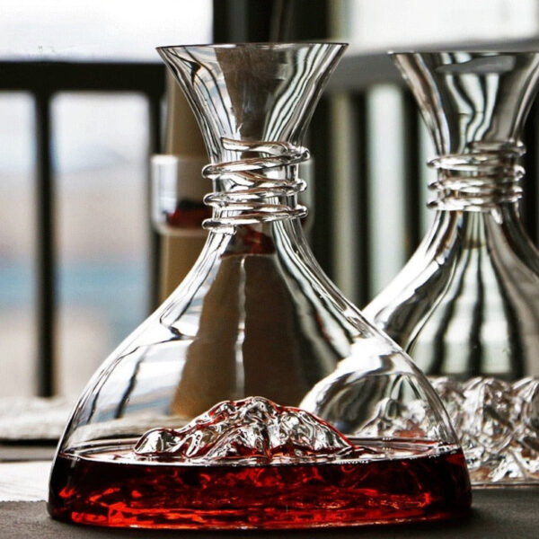 magette Iceberg Wine Decanter – Unique Sculptural Glass Carafe - Image 8