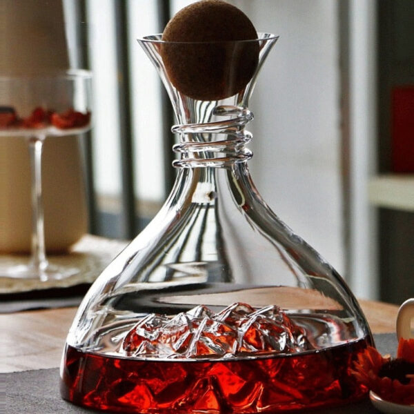 magette Iceberg Wine Decanter – Unique Sculptural Glass Carafe - Image 7