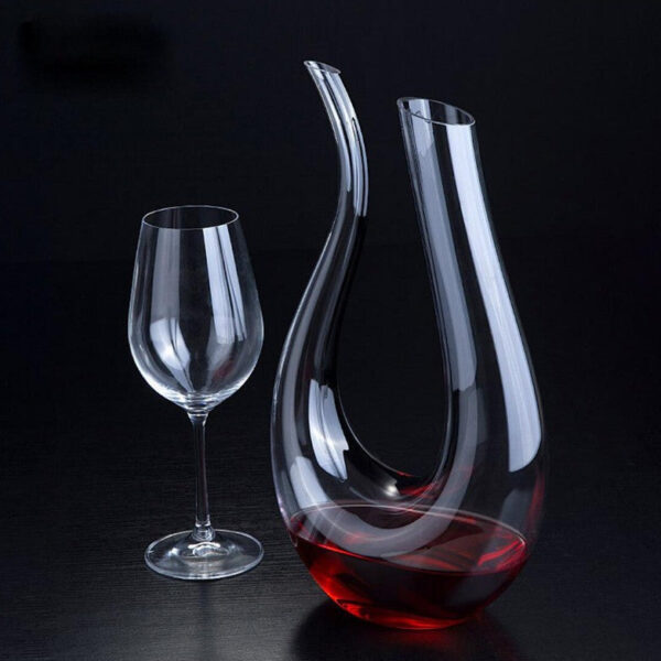 magette Swan-Inspired Crystal Wine Decanter – Elegant Curved Glass Carafe - Image 6